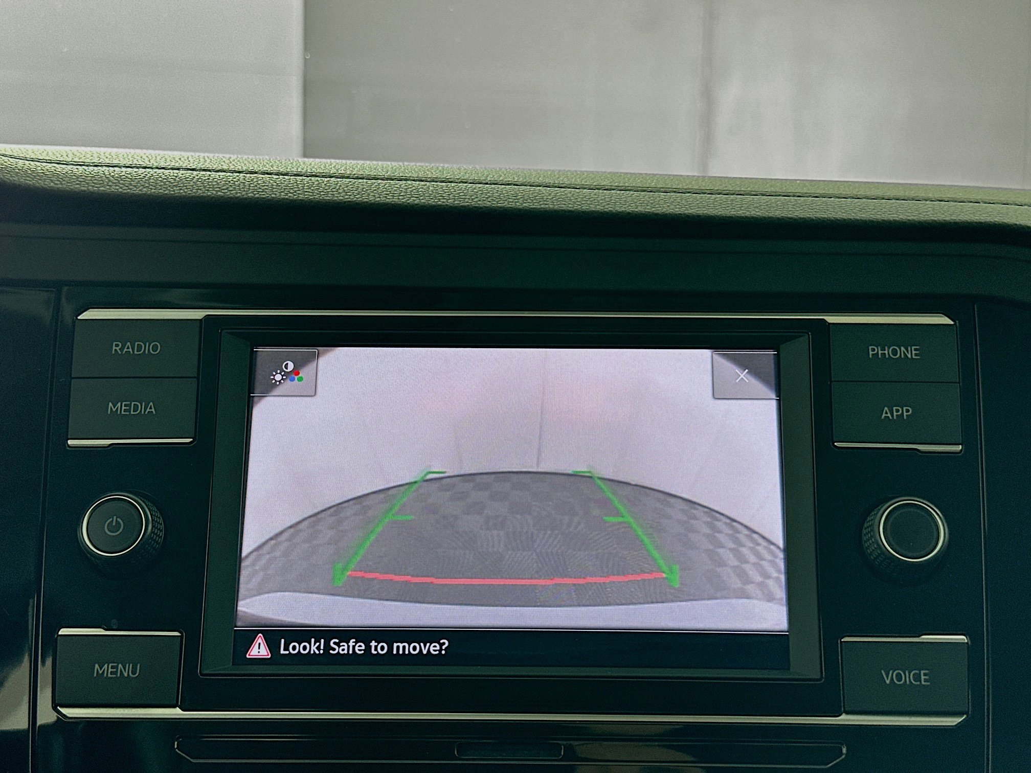 Used 2024 Volkswagen Jetta SE image 22