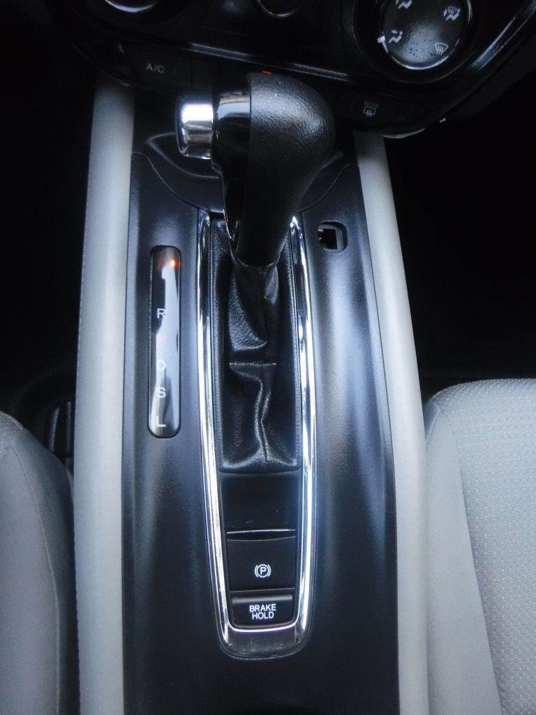 Used 2021 Honda HR-V LX image 37