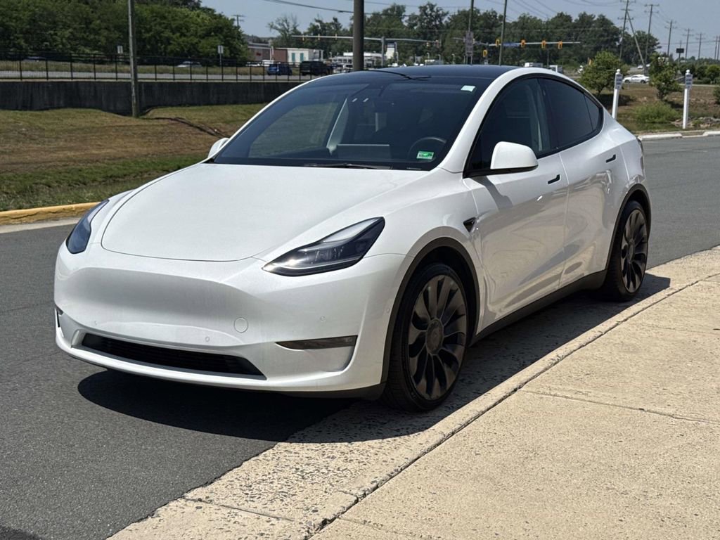 Used 2022 Tesla Model Y Performance AWD/4WD image 19