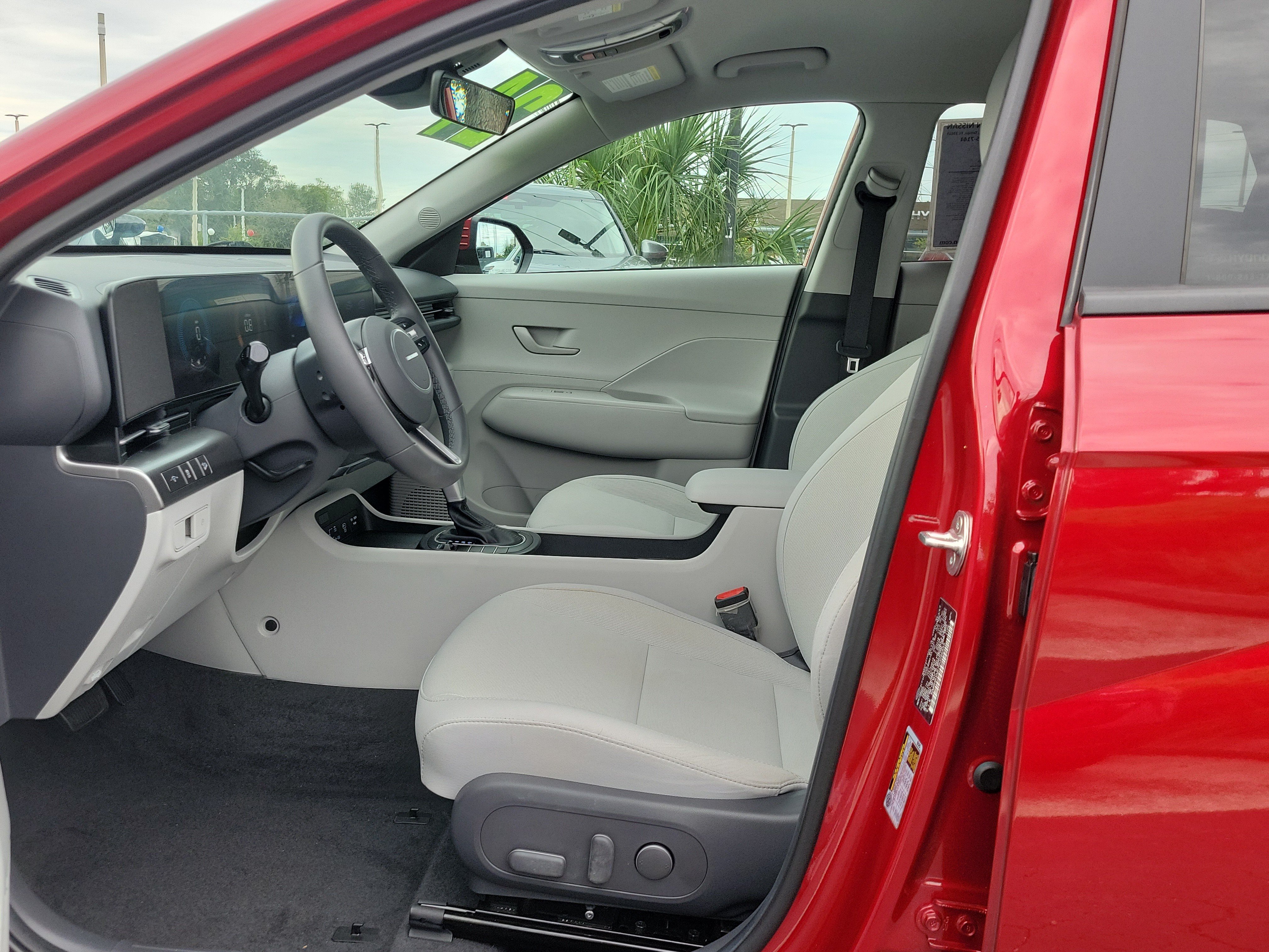 Used 2024 Hyundai Kona SEL FWD image 17