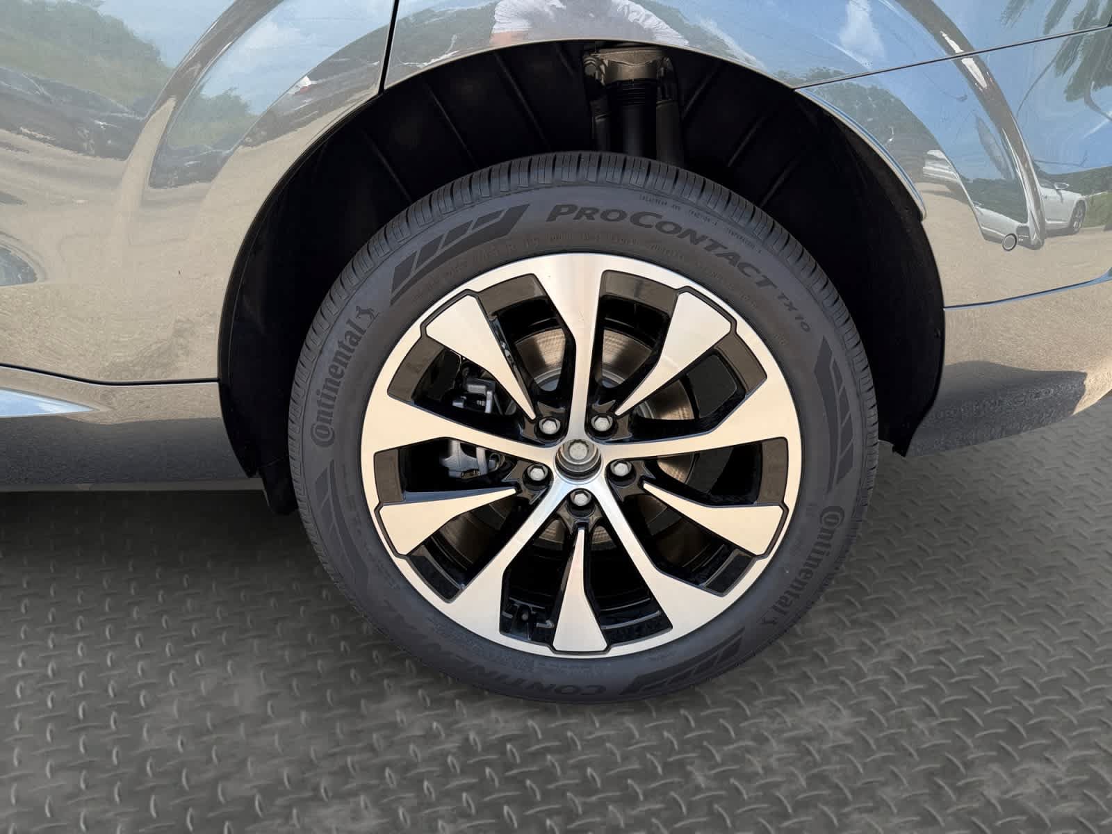 New 2026 Audi Q3 quattro 2.0T AWD/4WD image 9
