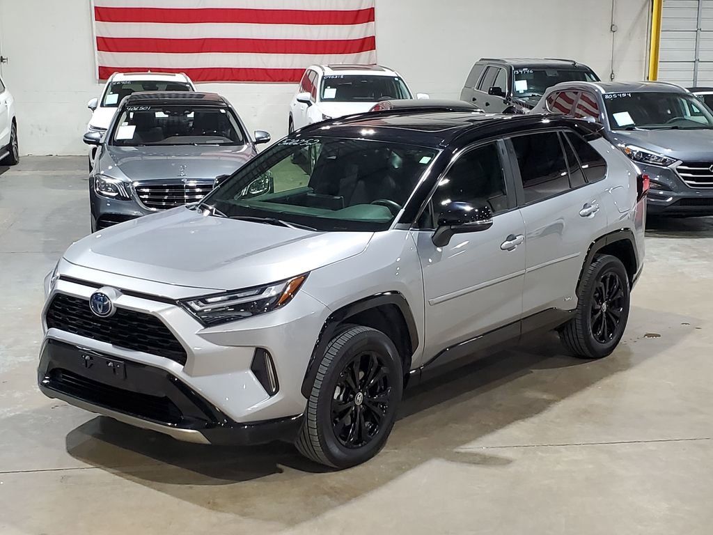 Used 2022 Toyota RAV4 XSE AWD/4WD image 37