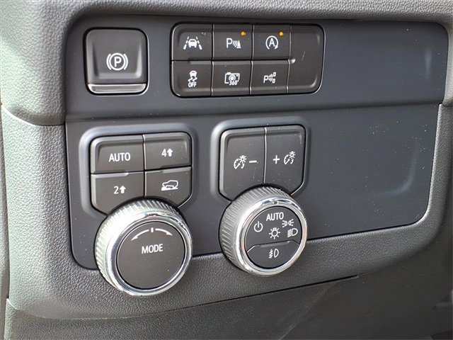 New 2026 Chevrolet Suburban RST w/ Comfort Package image 21