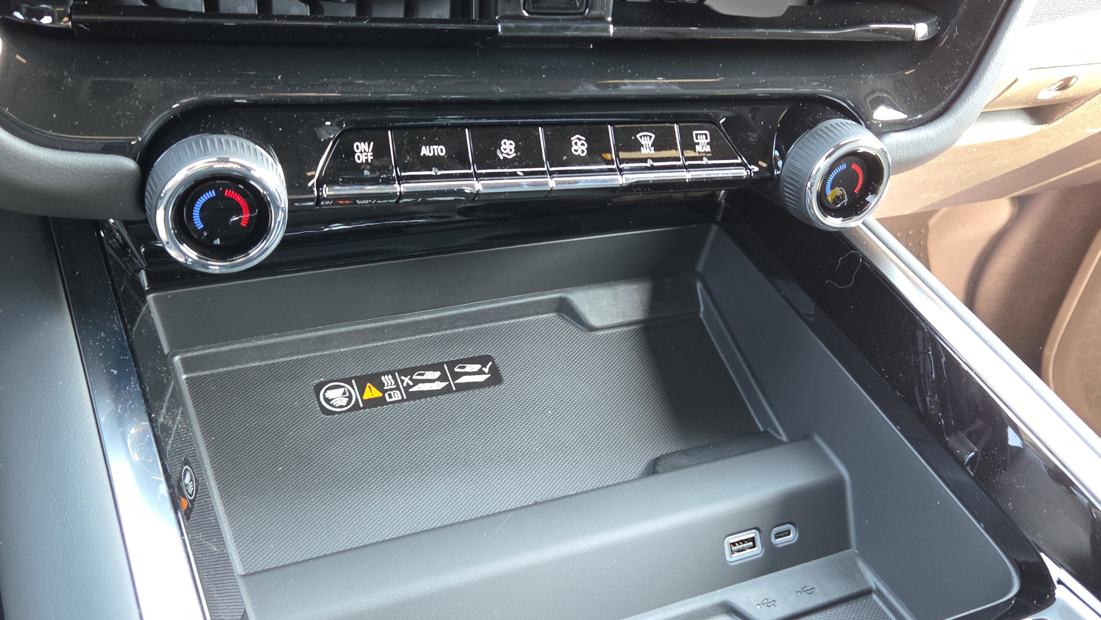 New 2026 Chevrolet Tahoe Premier image 24