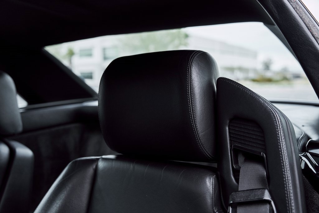 Used 2002 Mercedes-Benz SL 500 w/ SL2 Option Pkg image 44