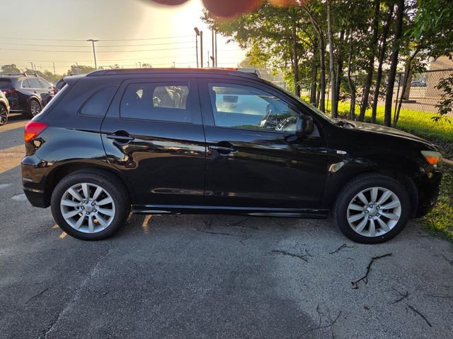 Used 2011 Mitsubishi Outlander Sport SE AWD/4WD image 5