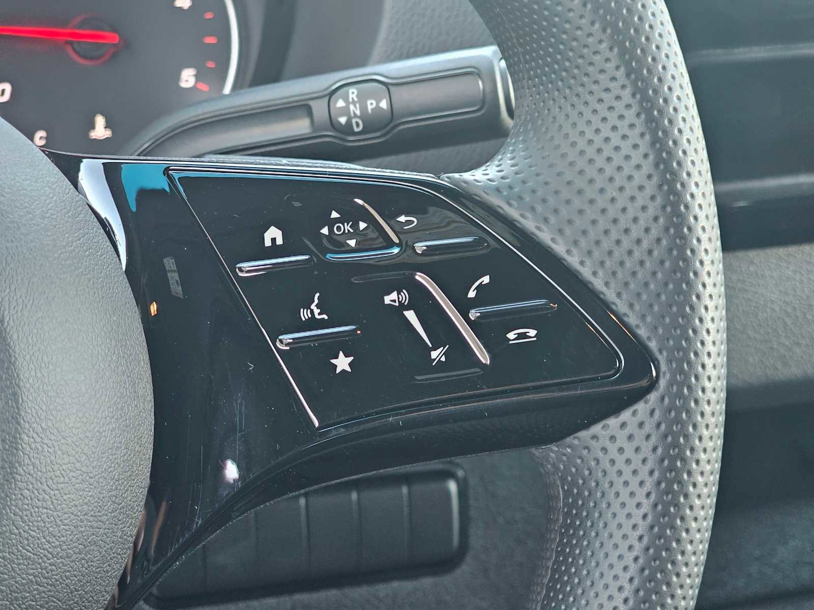 Used 2025 Mercedes-Benz Sprinter 2500 image 25