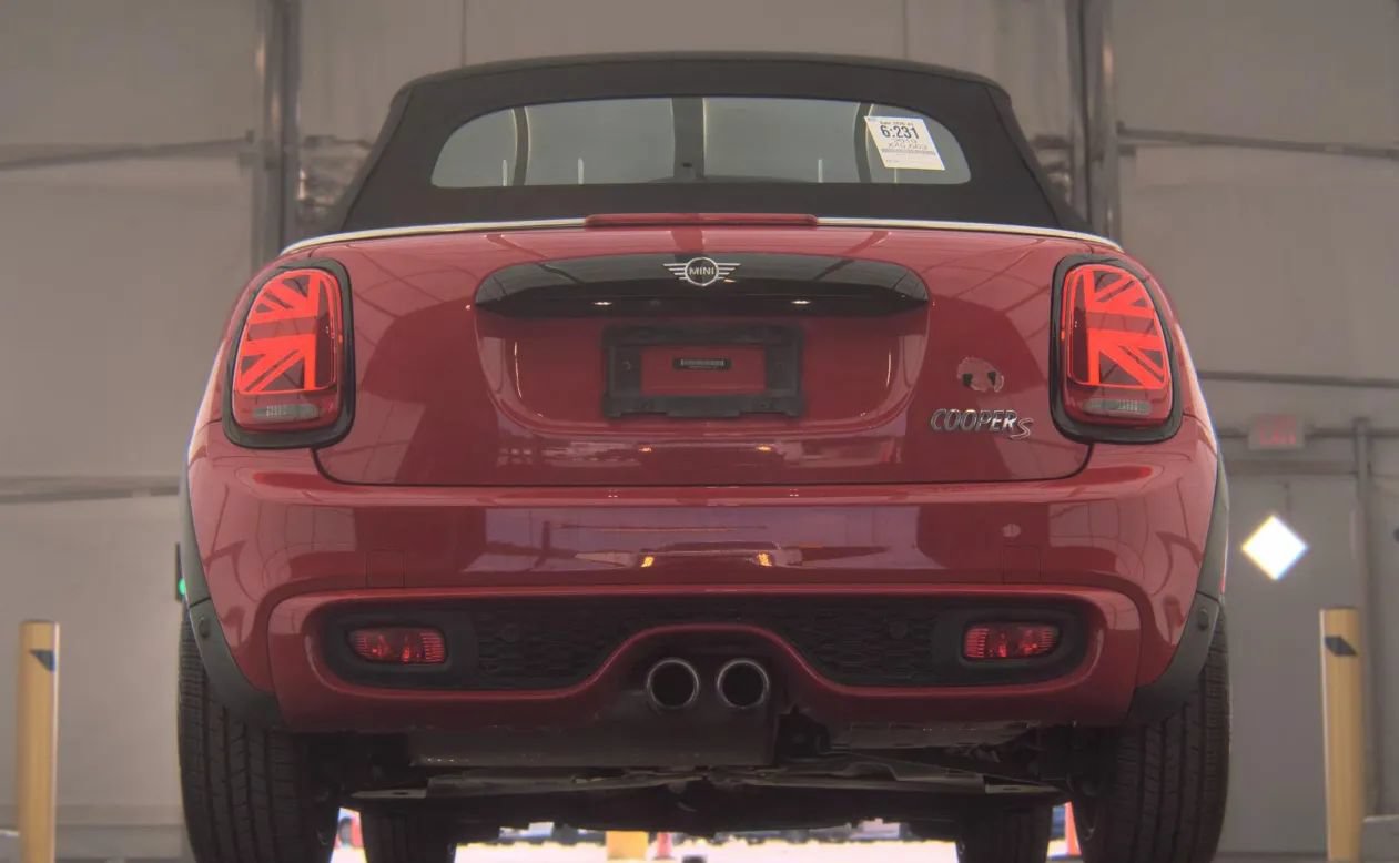 Used 2019 MINI Cooper S w/ Premium Package FWD image 6