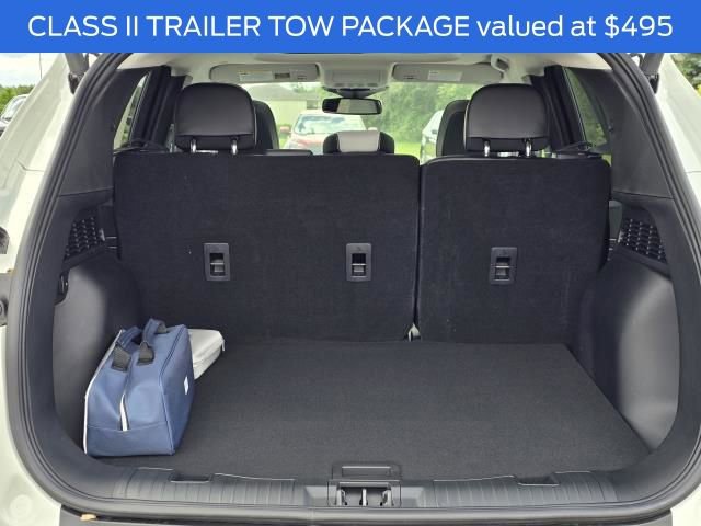 New 2024 Ford Escape SE w/ PHEV Premium Package image 10