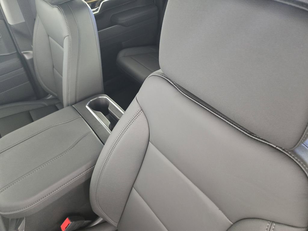 New 2026 Chevrolet Silverado 1500 LT image 28