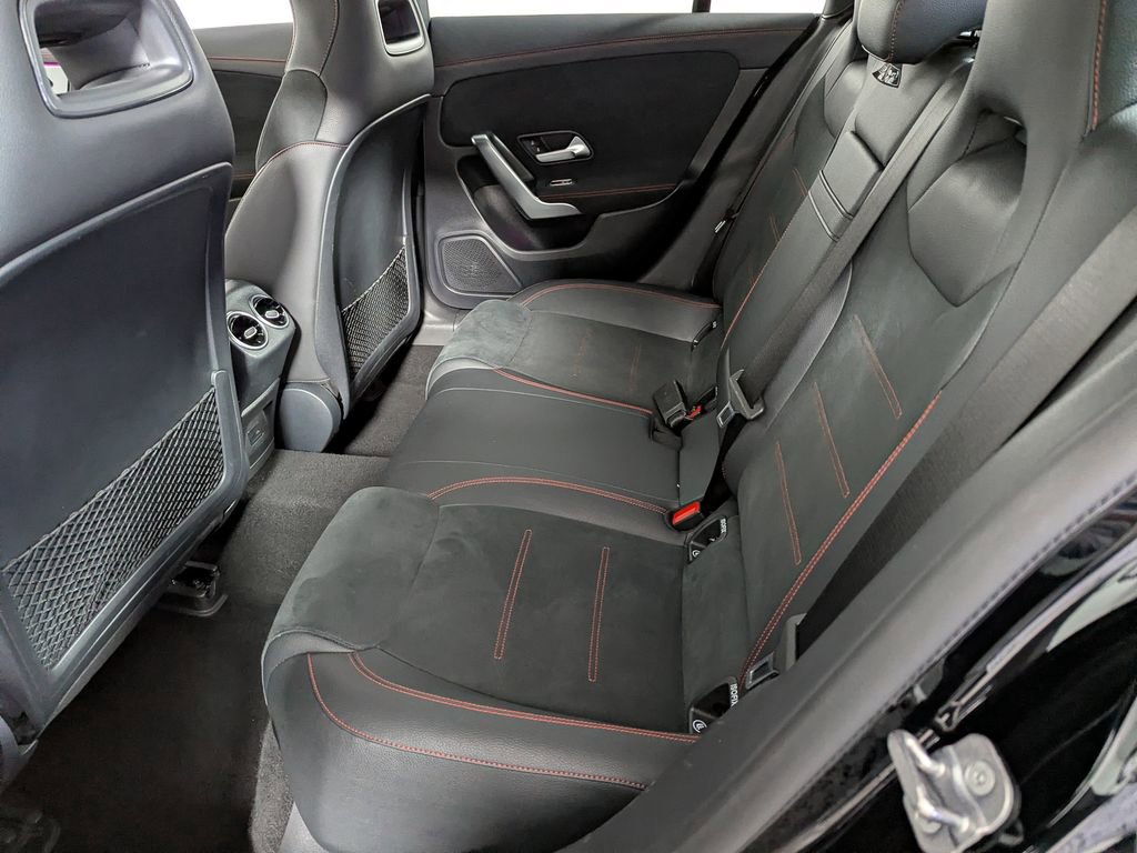 Used 2023 Mercedes-Benz CLA 250 4MATIC image 45