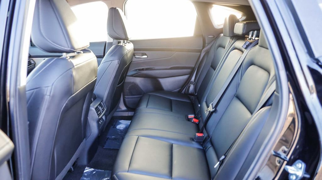 Used 2025 Nissan Murano SL image 23