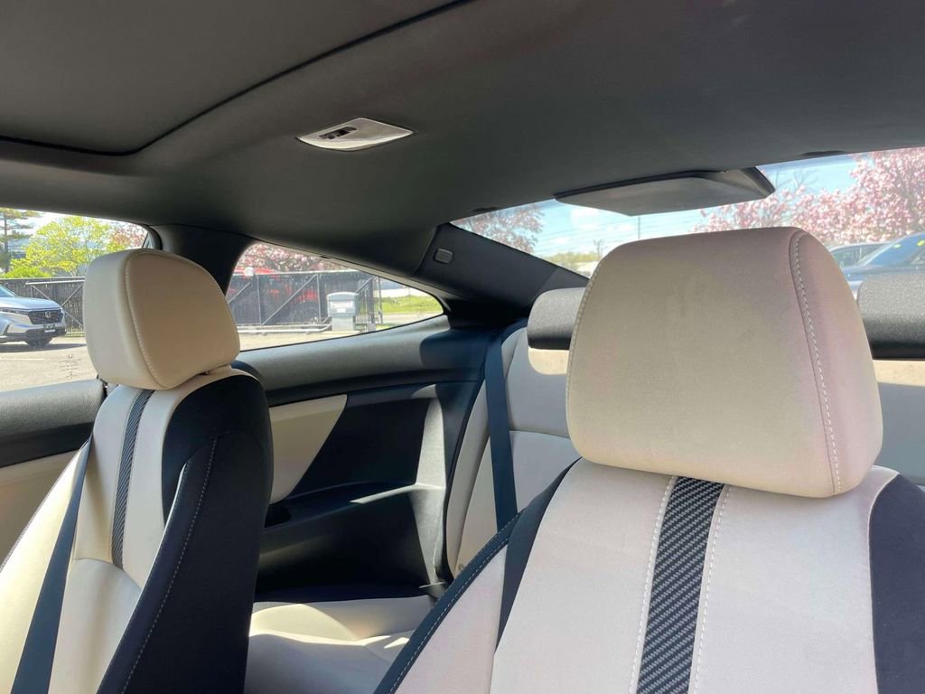 Certified 2018 Honda Civic EX-T image 15