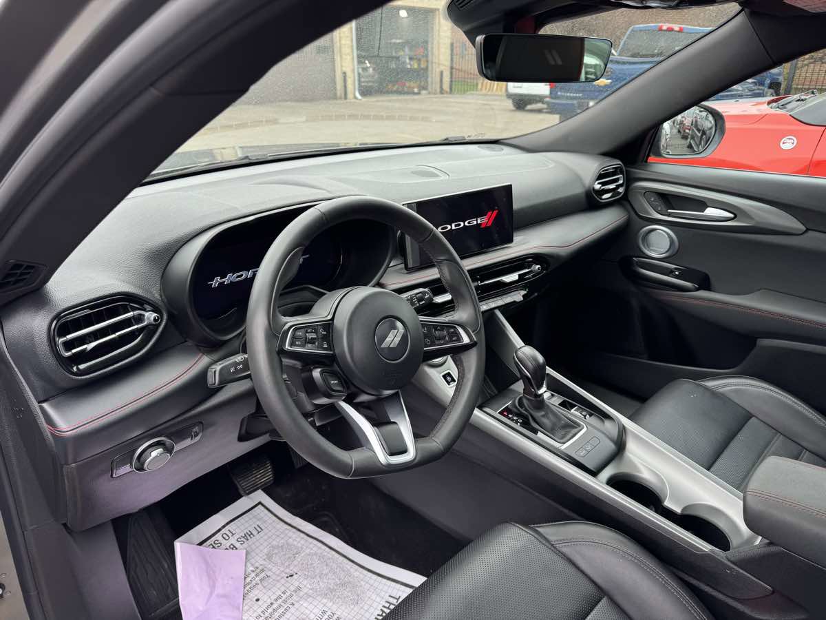 Used 2024 Dodge Hornet GT w/ GT Blacktop Package image 11