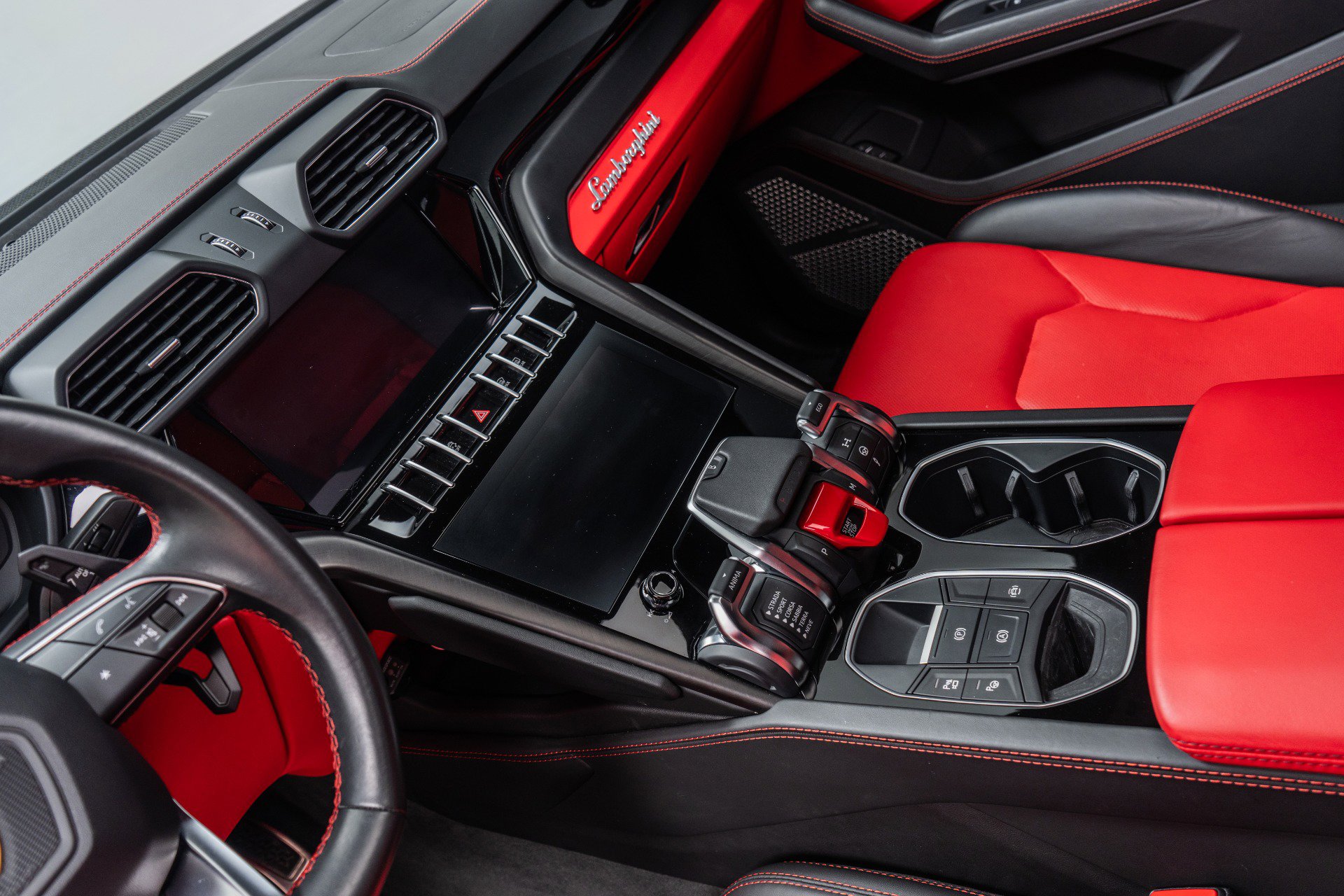 Used 2021 Lamborghini Urus -Bang and Olufsen Audio, Two-T image 28