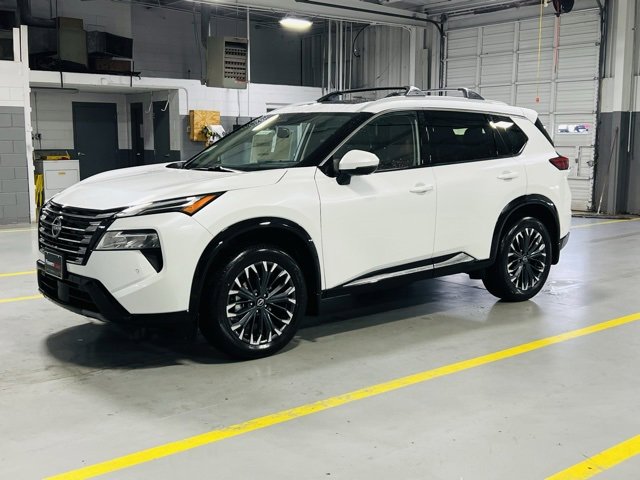 New 2026 Nissan Rogue Platinum image 16