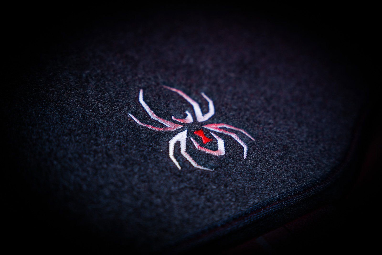 New 2026 Ford F250 Lariat w/ Black Appearance Package image 17