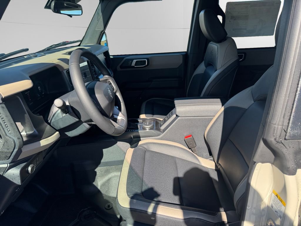 New 2025 Ford Bronco Big Bend image 9