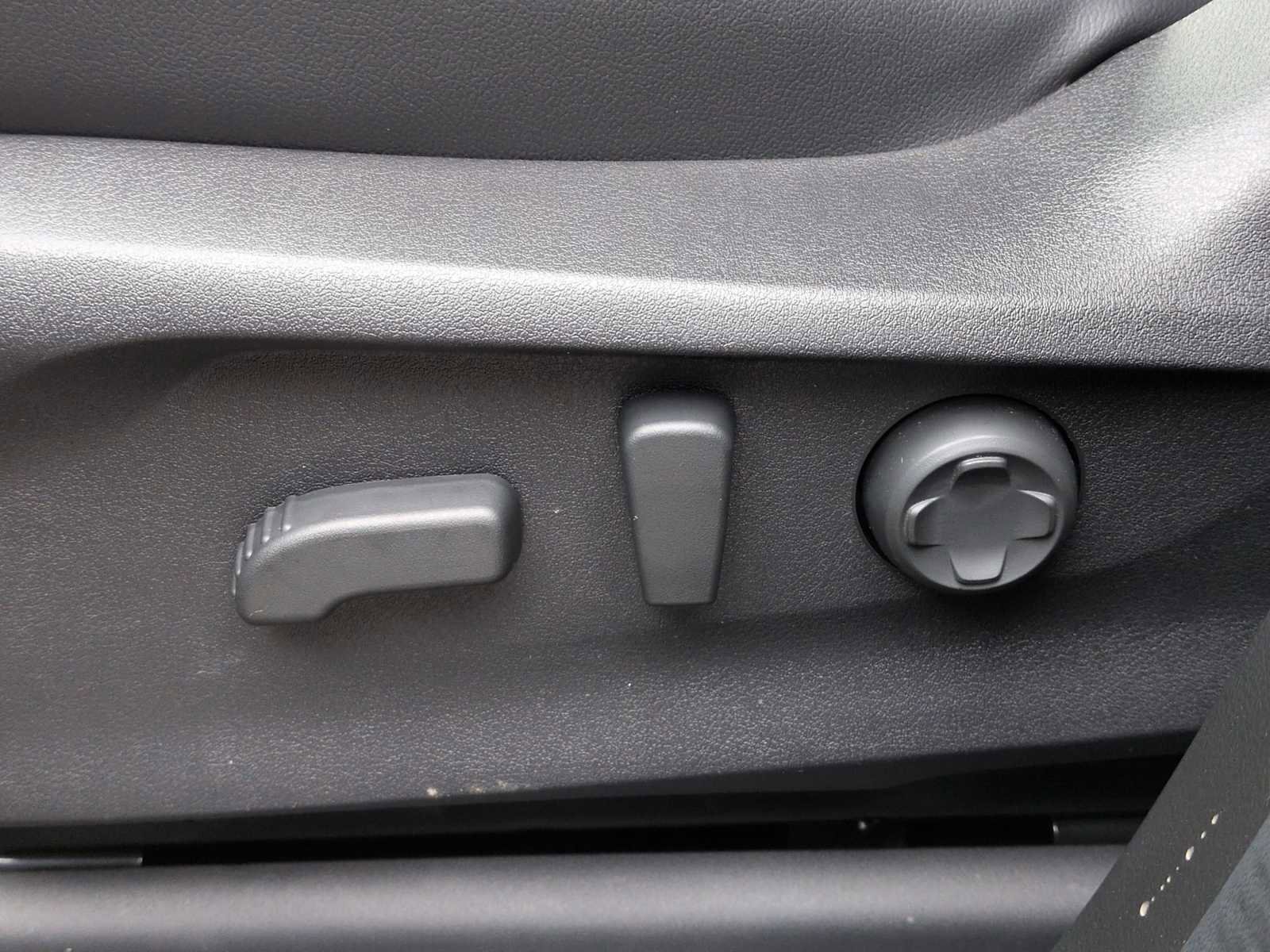 New 2026 Subaru Ascent Bronze Edition image 18