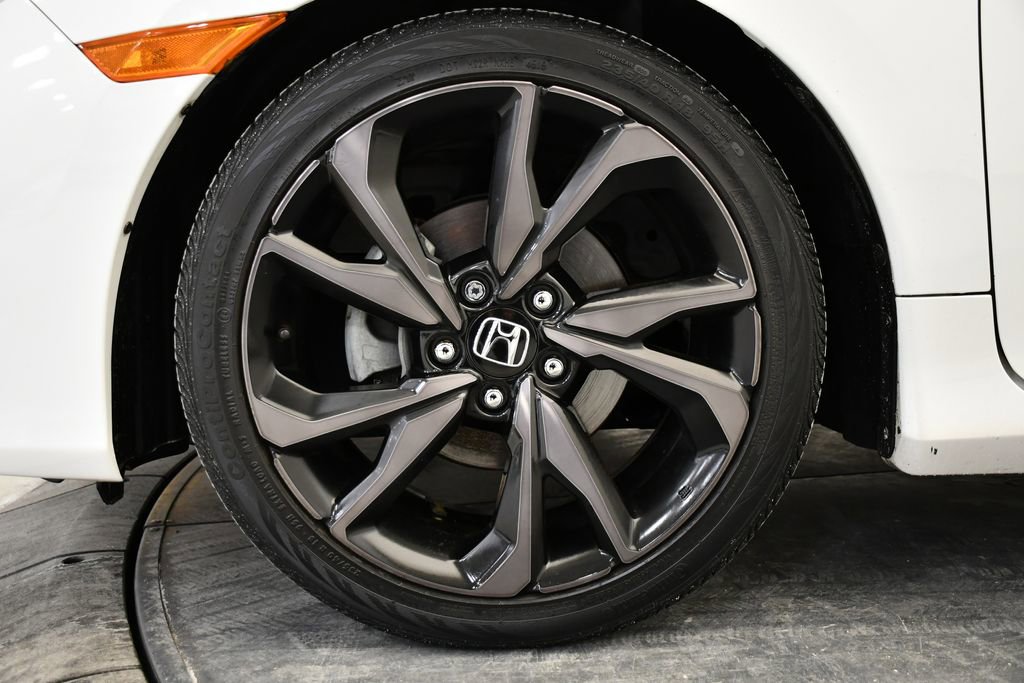 Used 2020 Honda Civic Touring image 12