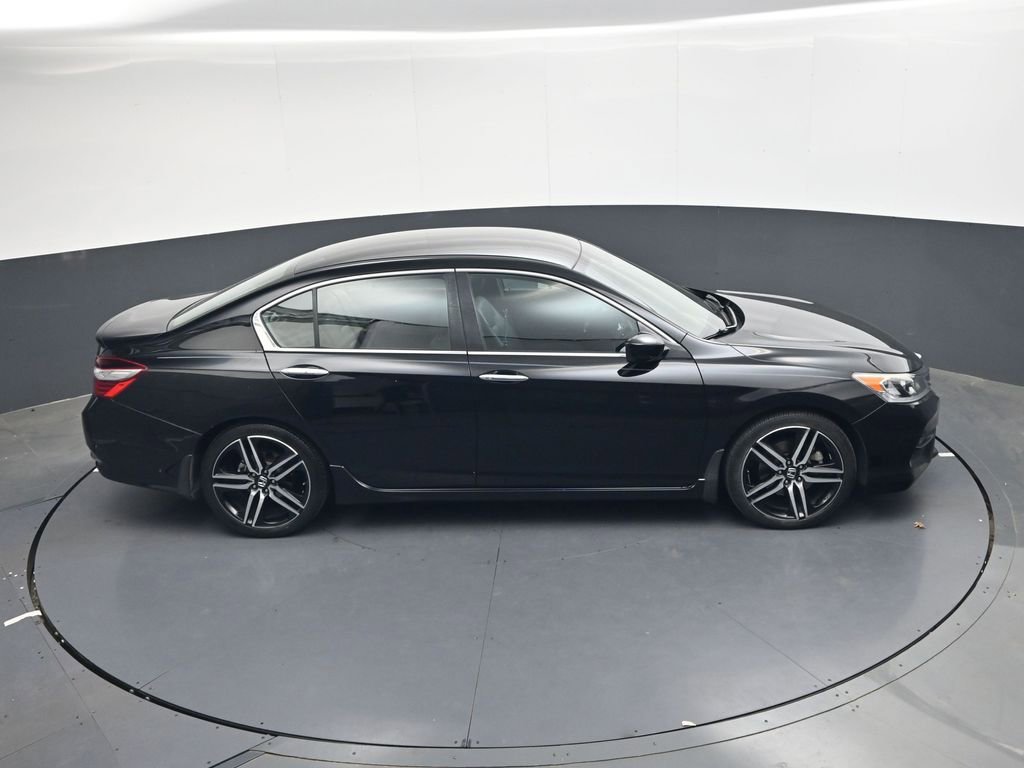 Used 2017 Honda Accord Sport Special Edition image 23