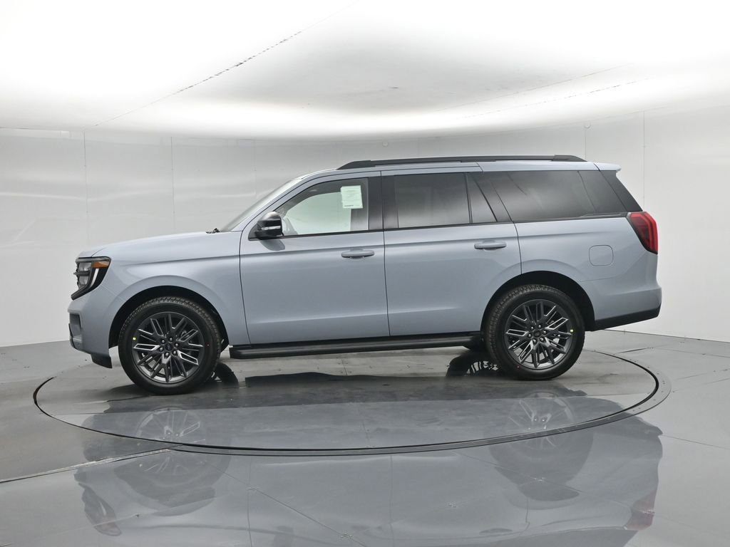 New 2026 Ford Expedition Platinum w/ Stealth Appearance Package AWD/4WD image 32