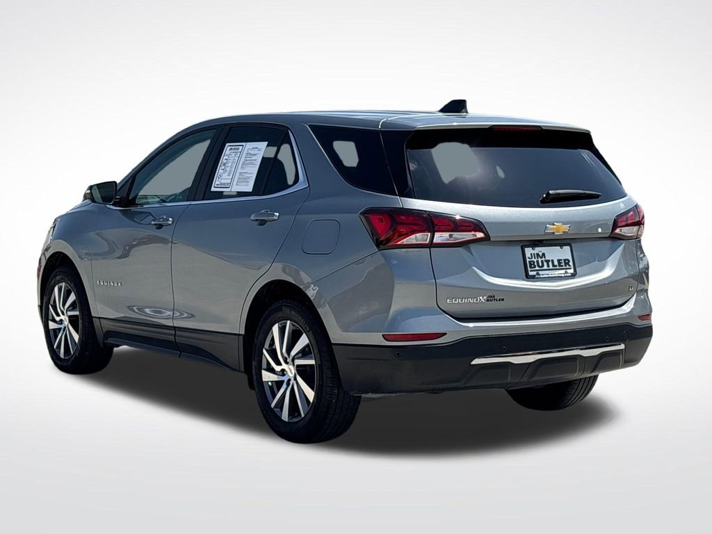 Used 2024 Chevrolet Equinox LT FWD image 4
