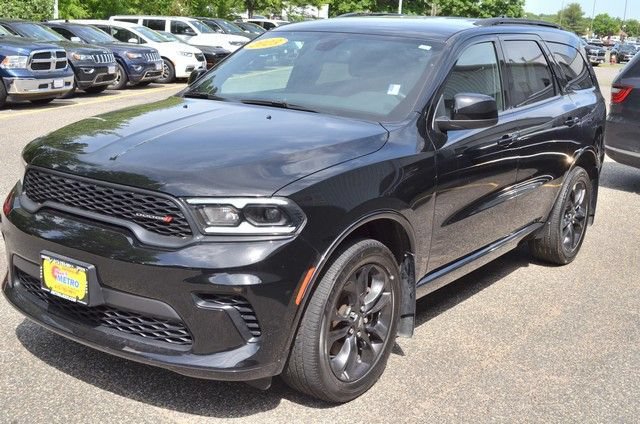 Used 2023 Dodge Durango GT w/ Blacktop Package AWD/4WD image 4