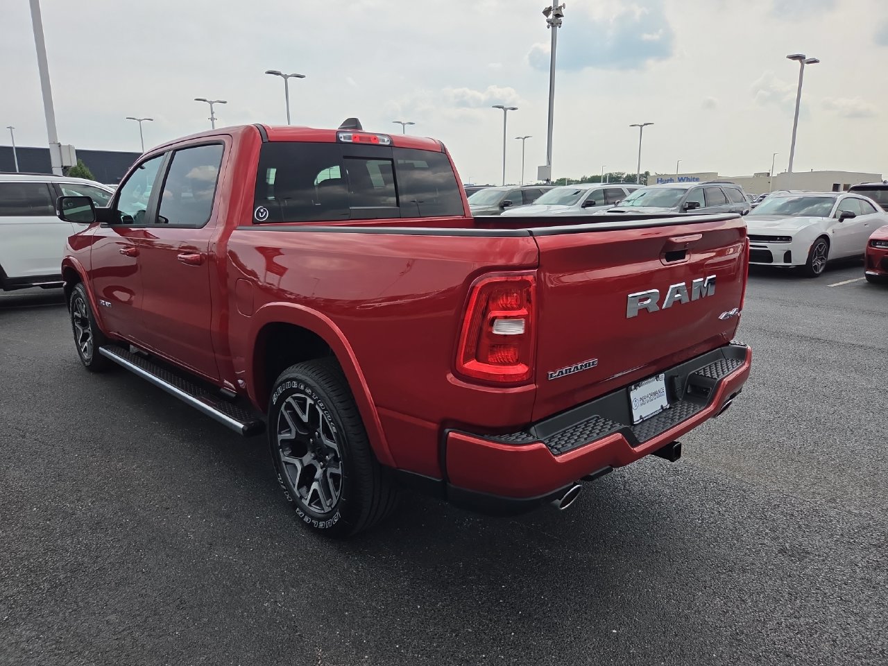 New 2026 RAM 1500 Laramie w/ Sport Appearance Package AWD/4WD image 5