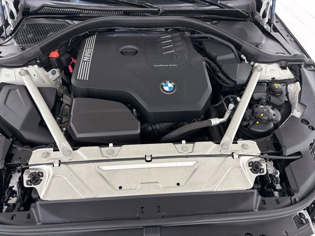 Used 2021 BMW 430i xDrive Coupe w/ M Sport Package AWD/4WD image 41