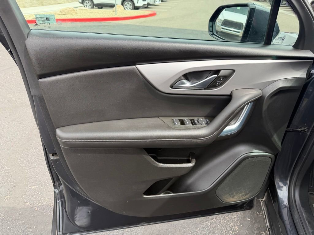 Used 2022 Chevrolet Blazer LT FWD image 21