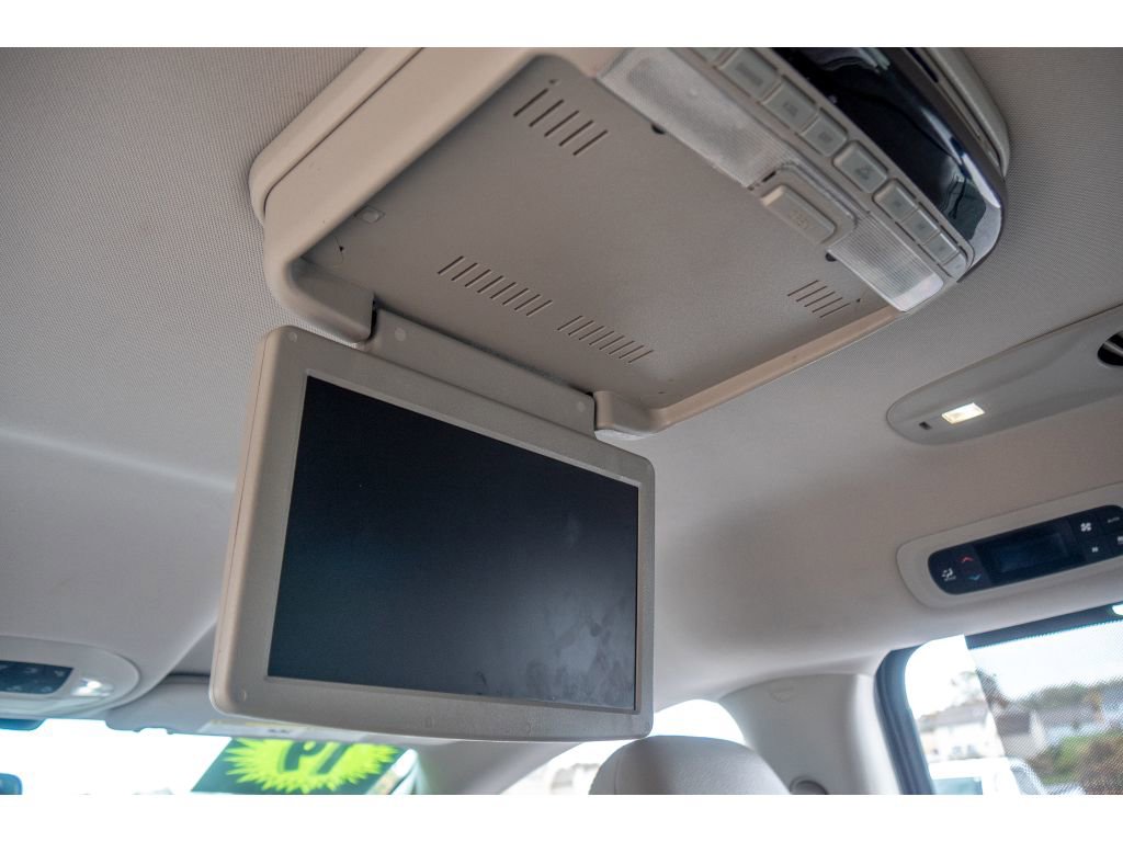 Used 2019 Chrysler Pacifica Touring-L image 19