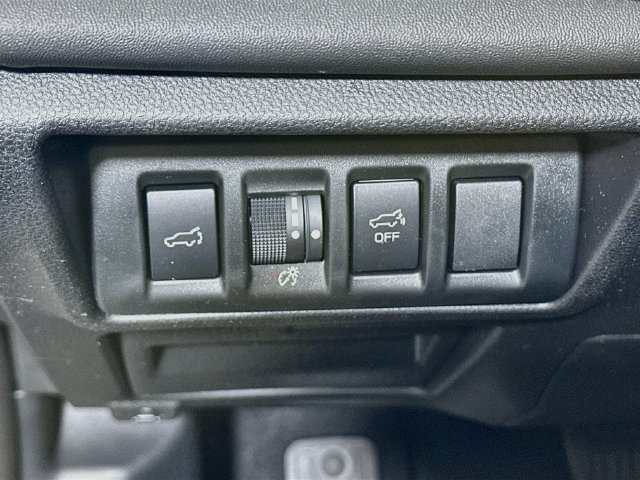 Certified 2025 Subaru Outback Limited AWD/4WD image 12