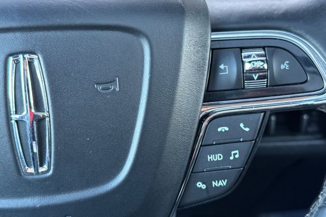 Used 2020 Lincoln Navigator L Reserve w/ Equipment Group 208A Reserve image 40