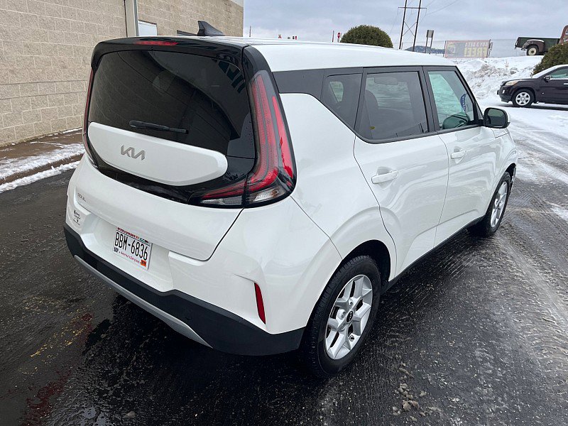 Used 2024 Kia Soul LX w/ Option Group 015 image 6