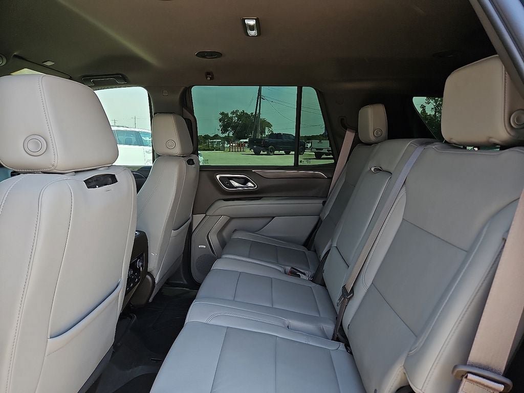 Used 2023 Chevrolet Tahoe Z71 AWD/4WD image 15