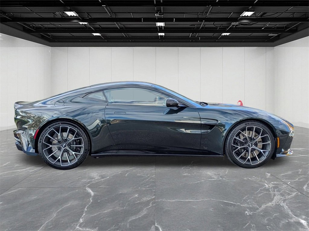 New 2026 Aston Martin V8 Vantage Coupe image 10