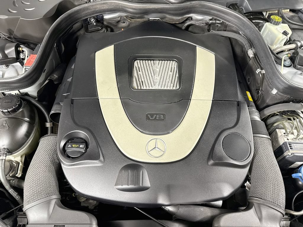 Used 2010 Mercedes-Benz E 550 Sedan image 37
