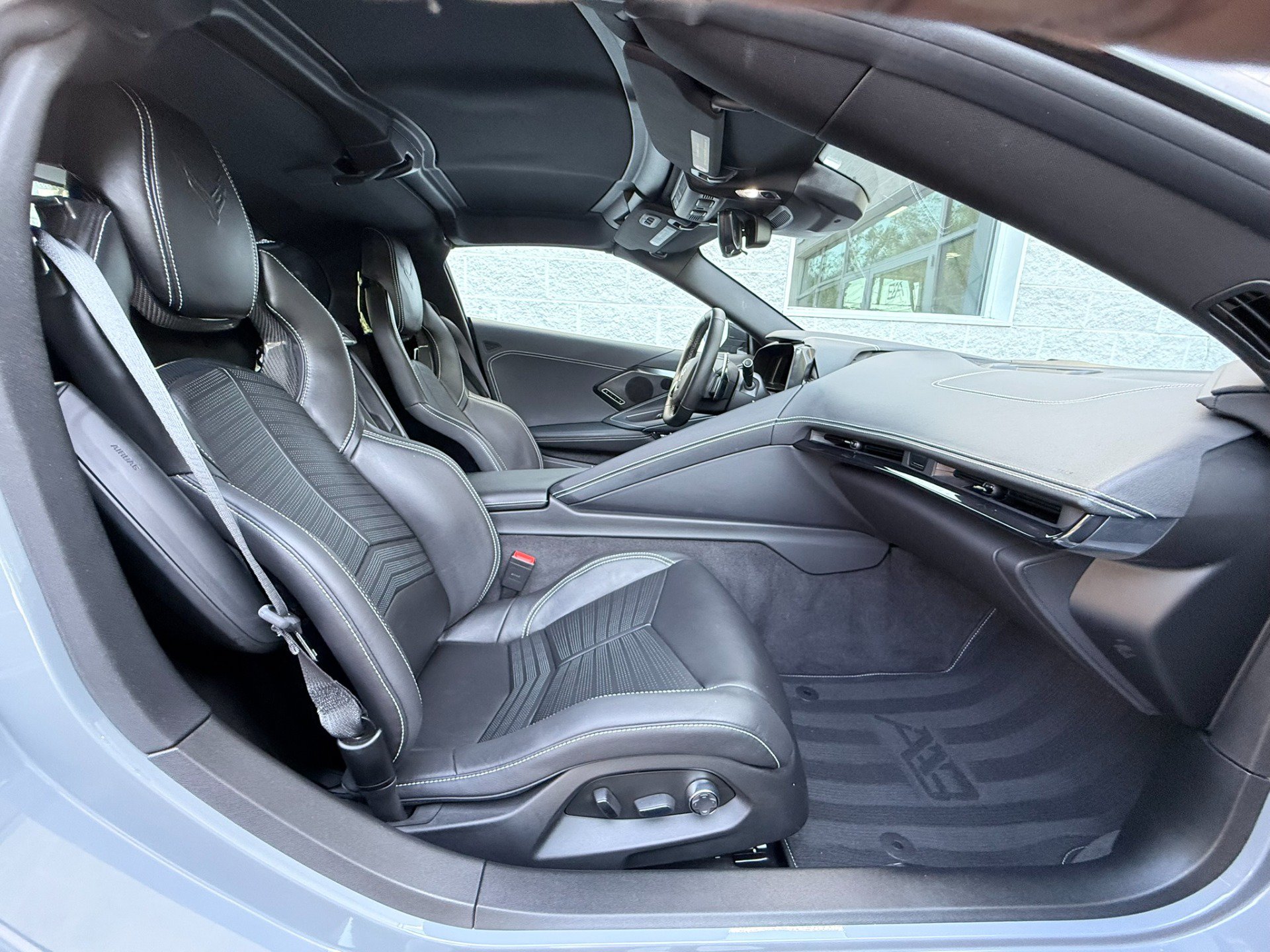 Used 2024 Chevrolet Corvette Stingray Preferred Cpe w/ Z51 Performance Package RWD image 34