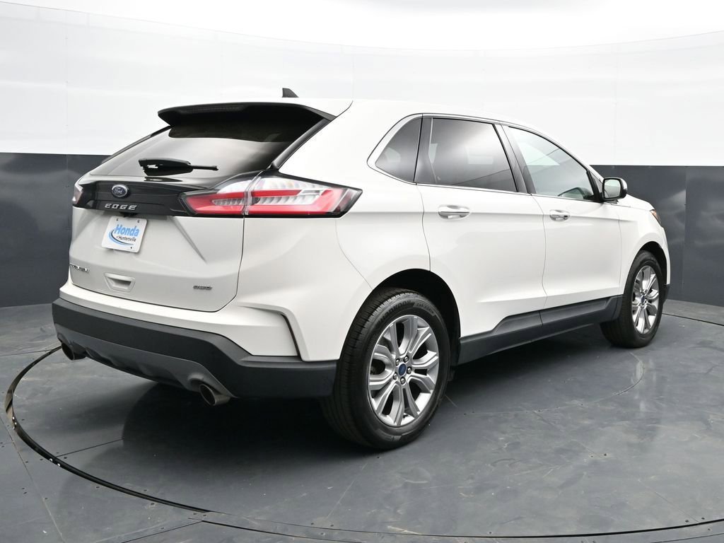 Used 2022 Ford Edge Titanium AWD/4WD image 8
