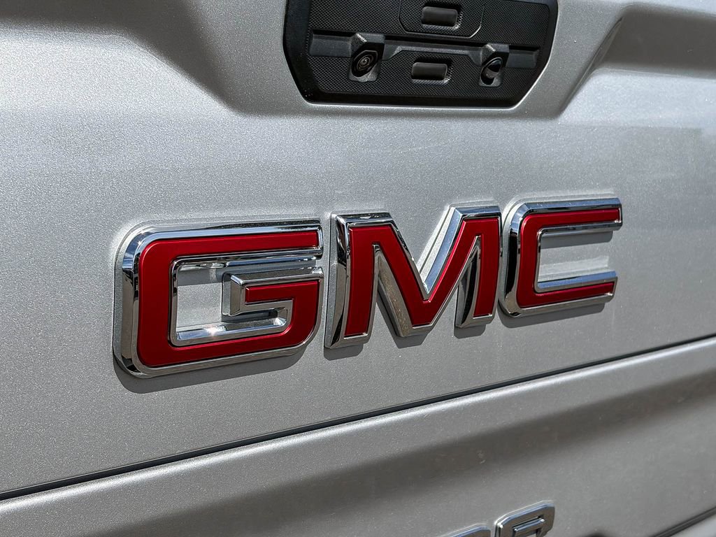 Used 2022 GMC Sierra 1500 Elevation w/ Driver Alert Package I image 9