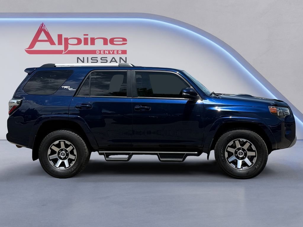Used 2017 Toyota 4Runner TRD Off-Road Premium AWD/4WD image 6