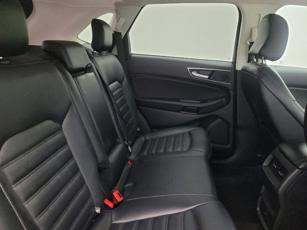 Used 2024 Ford Edge SEL image 19