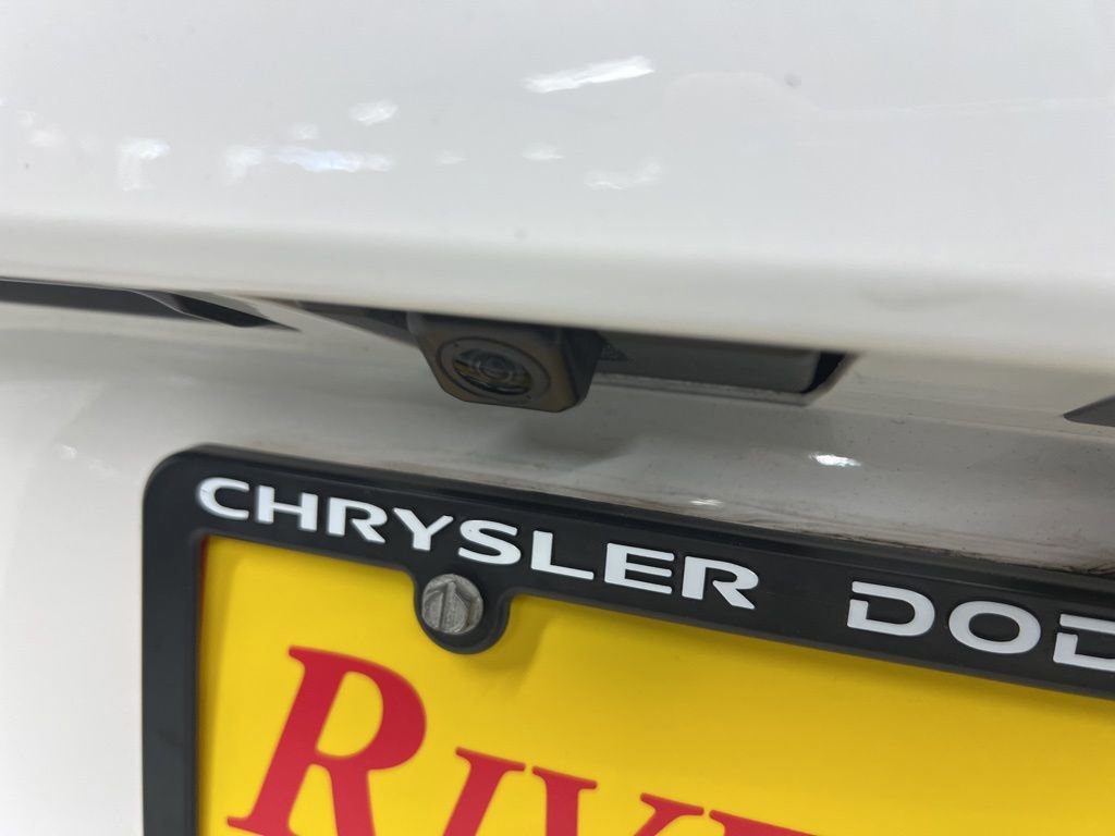 Used 2021 Toyota Sienna LE image 7