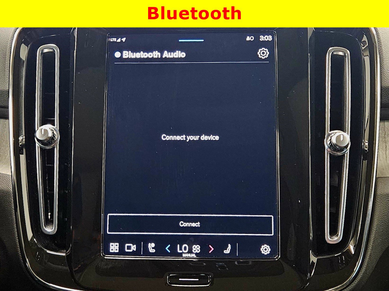 Used 2023 Volvo XC40 B5 Ultimate image 22