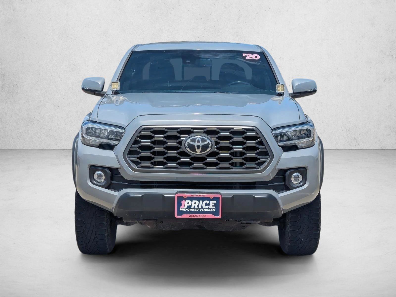 Used 2020 Toyota Tacoma TRD Off-Road AWD/4WD image 2
