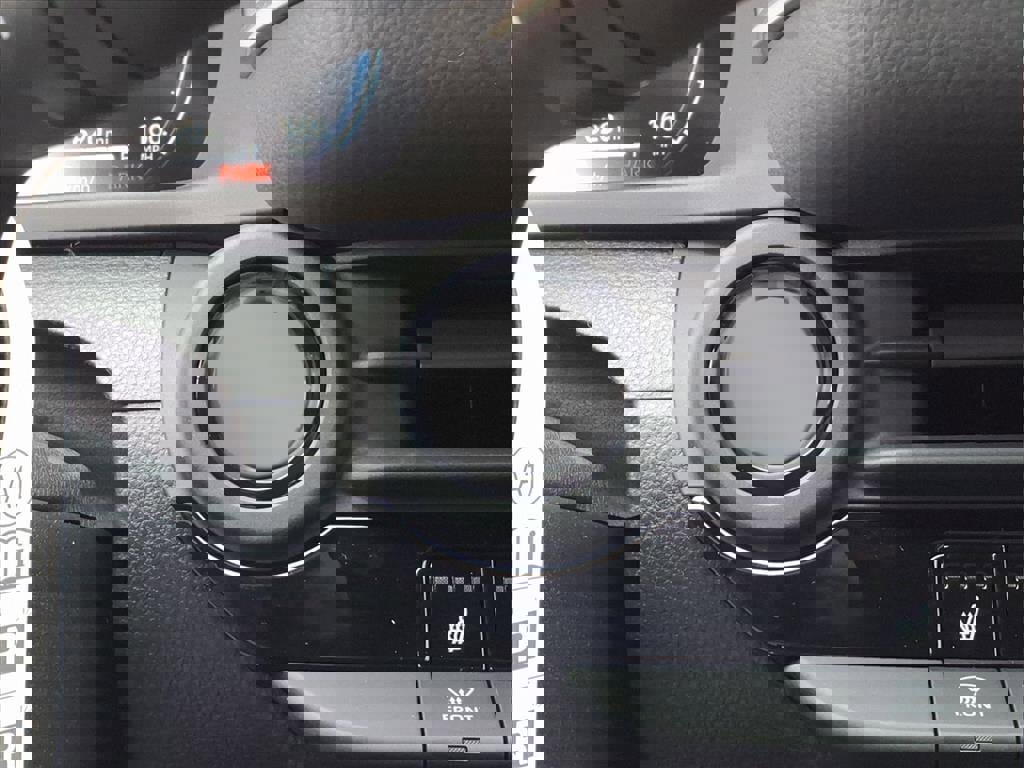 New 2025 Toyota Crown Signia XLE image 21