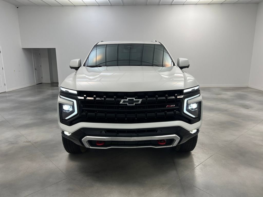 Used 2025 Chevrolet Tahoe Z71 image 2