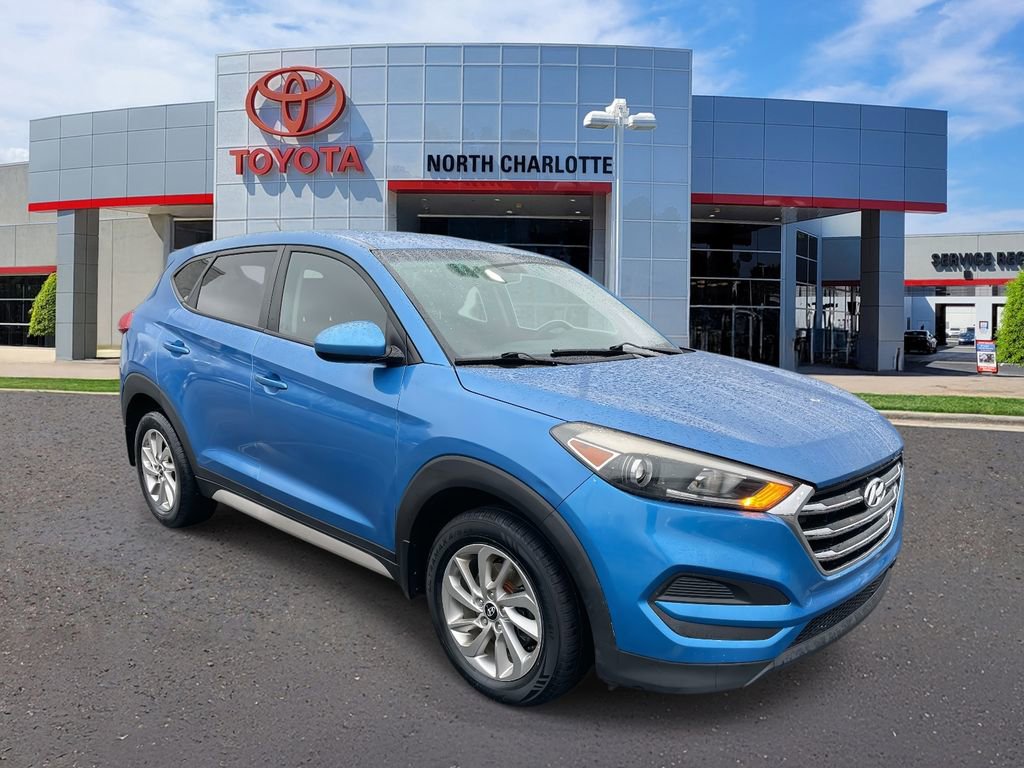 Used 2018 Hyundai Tucson SE image 2