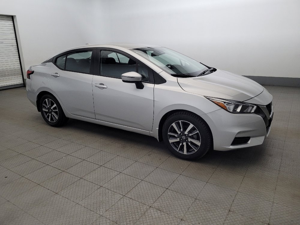 Used 2021 Nissan Versa SV image 11